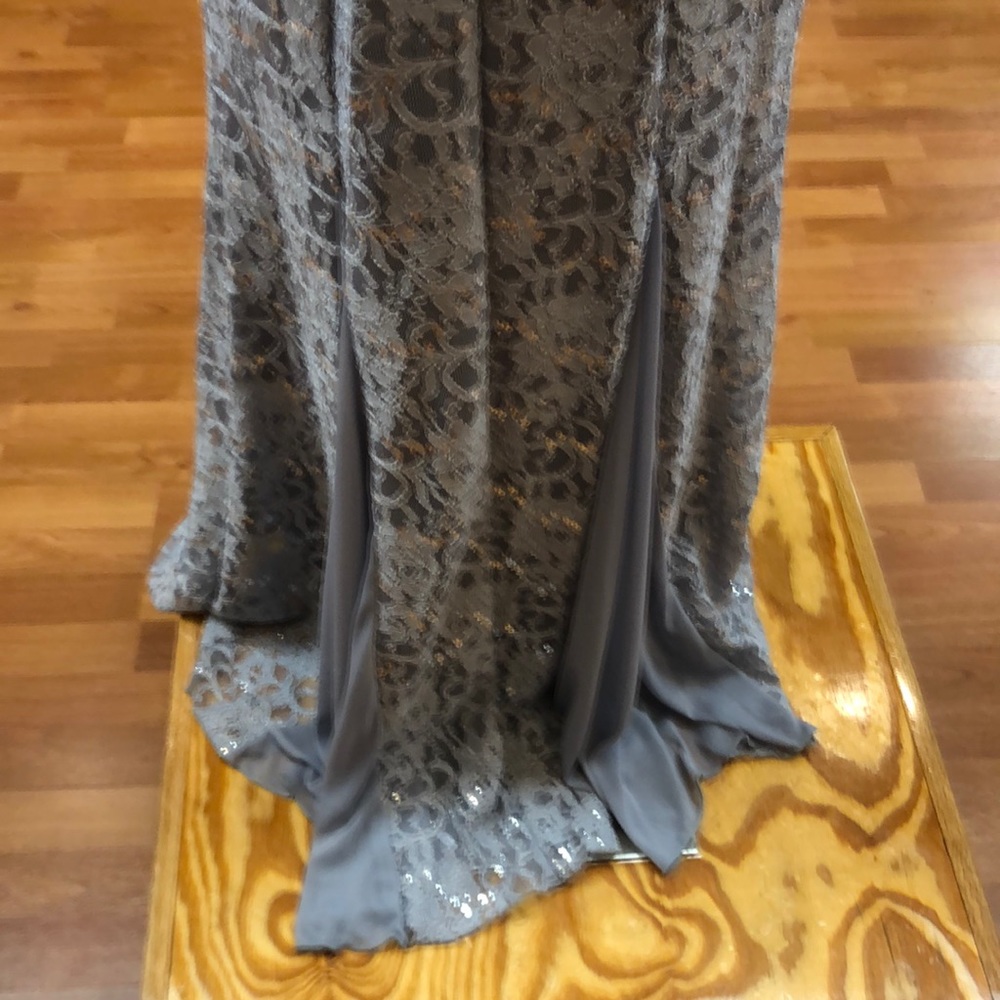 Grey special occasion dress with sequins - Picture 6 of 8